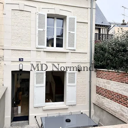 La Deauvilloise - Centre - Parking - 6 Personnes