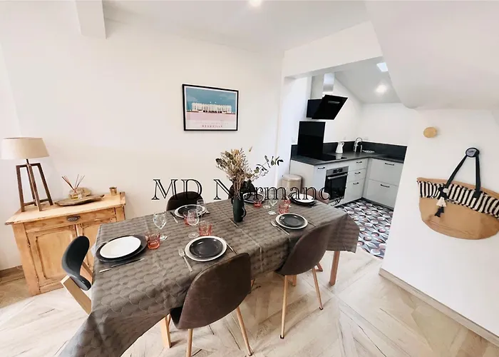 La Deauvilloise - Centre - Parking - 6 Personnes Villa