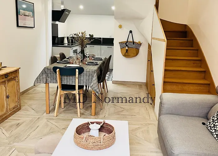 La Deauvilloise - Centre - Parking - 6 Personnes