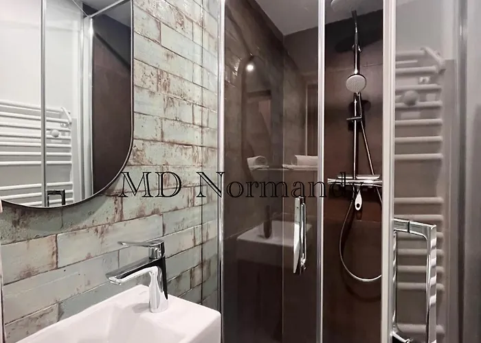 Villa La Deauvilloise - Centre - Parking - 6 Personnes *