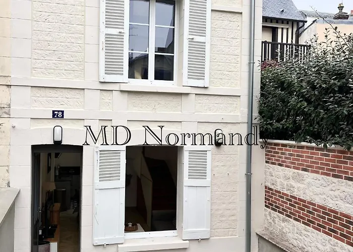 La Deauvilloise - Centre - Parking - 6 Personnes